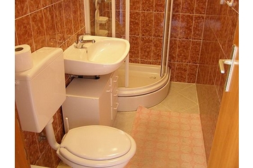 Croatia Privát Okrug Donji, Exterior